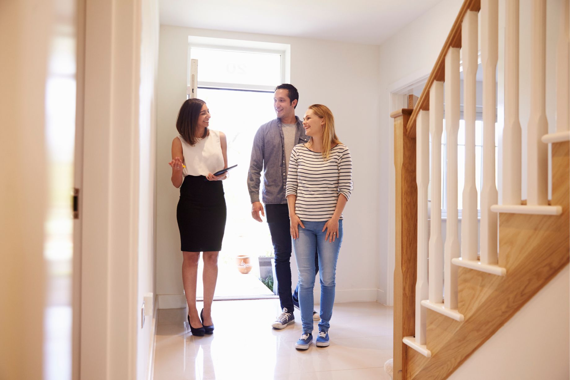 How Long Should You Spend at a House Showing?